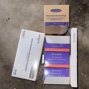 Lansinoh Nursing Supplies Bundle Nursing Pads Breastmilk storage Bags NEW